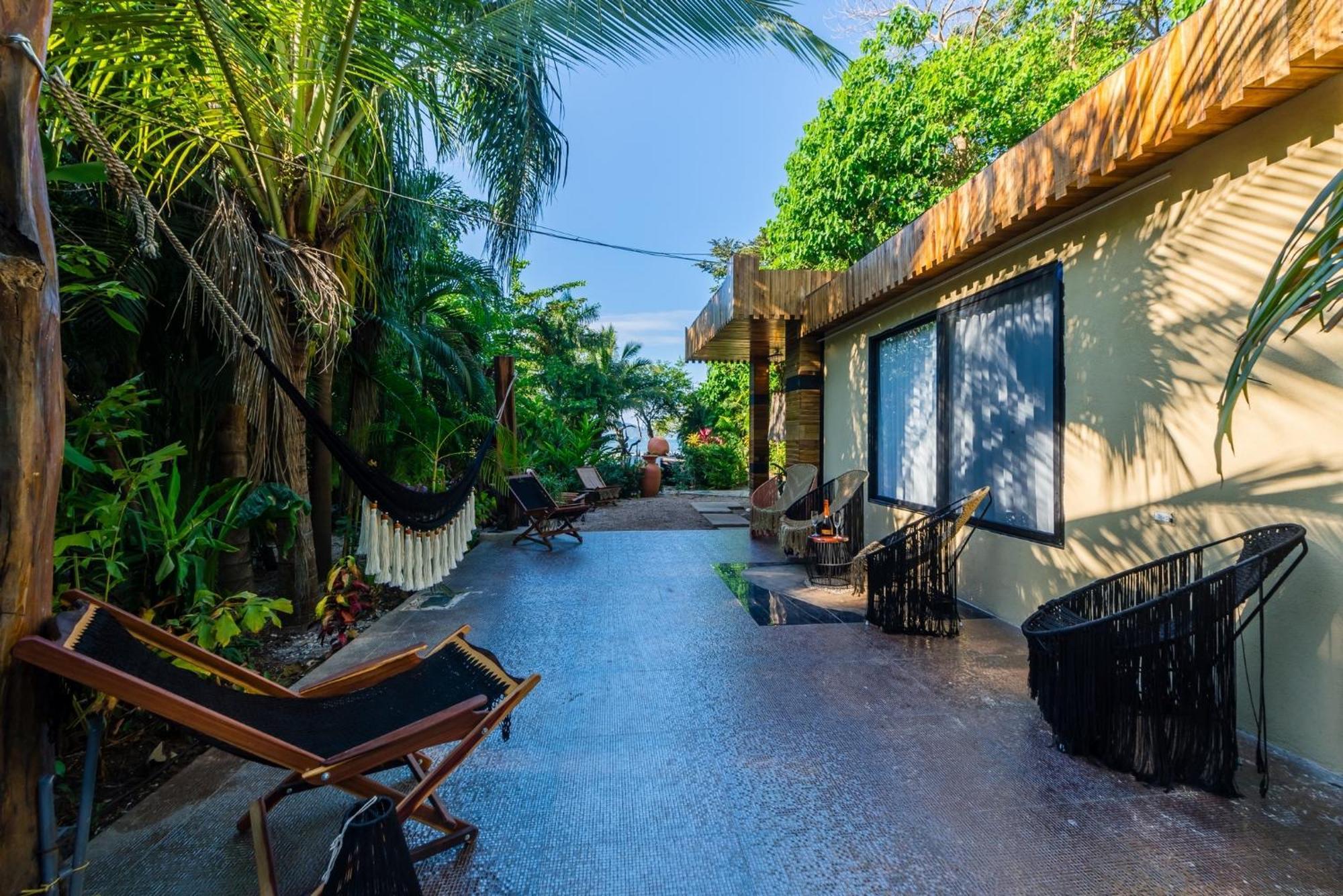 Ocho Artisan Bungalows (Adults Only) Tamarindo Luaran gambar