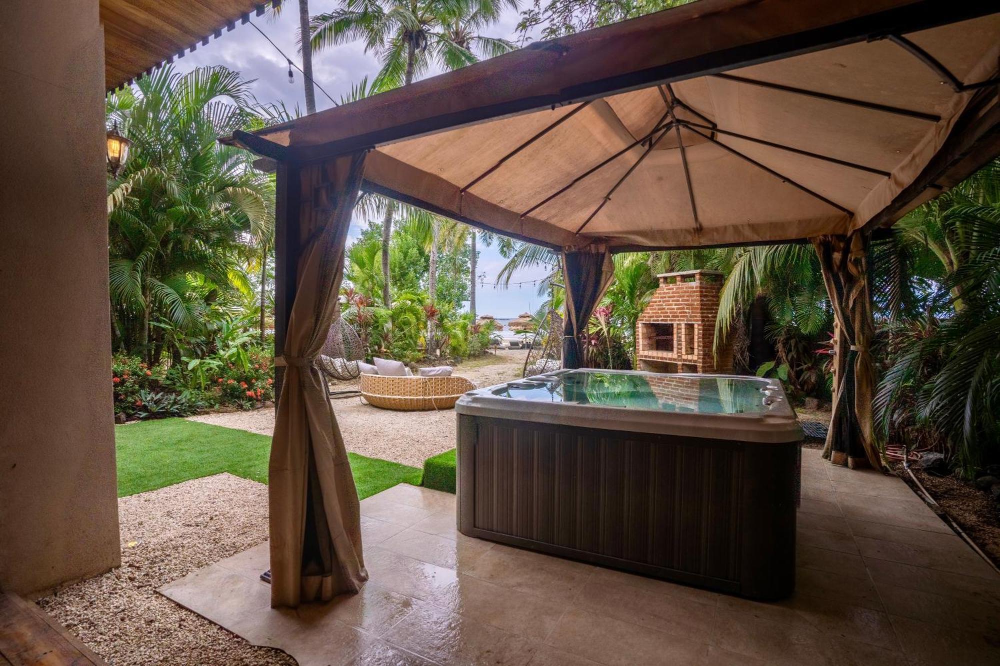 Ocho Artisan Bungalows (Adults Only) Tamarindo Luaran gambar