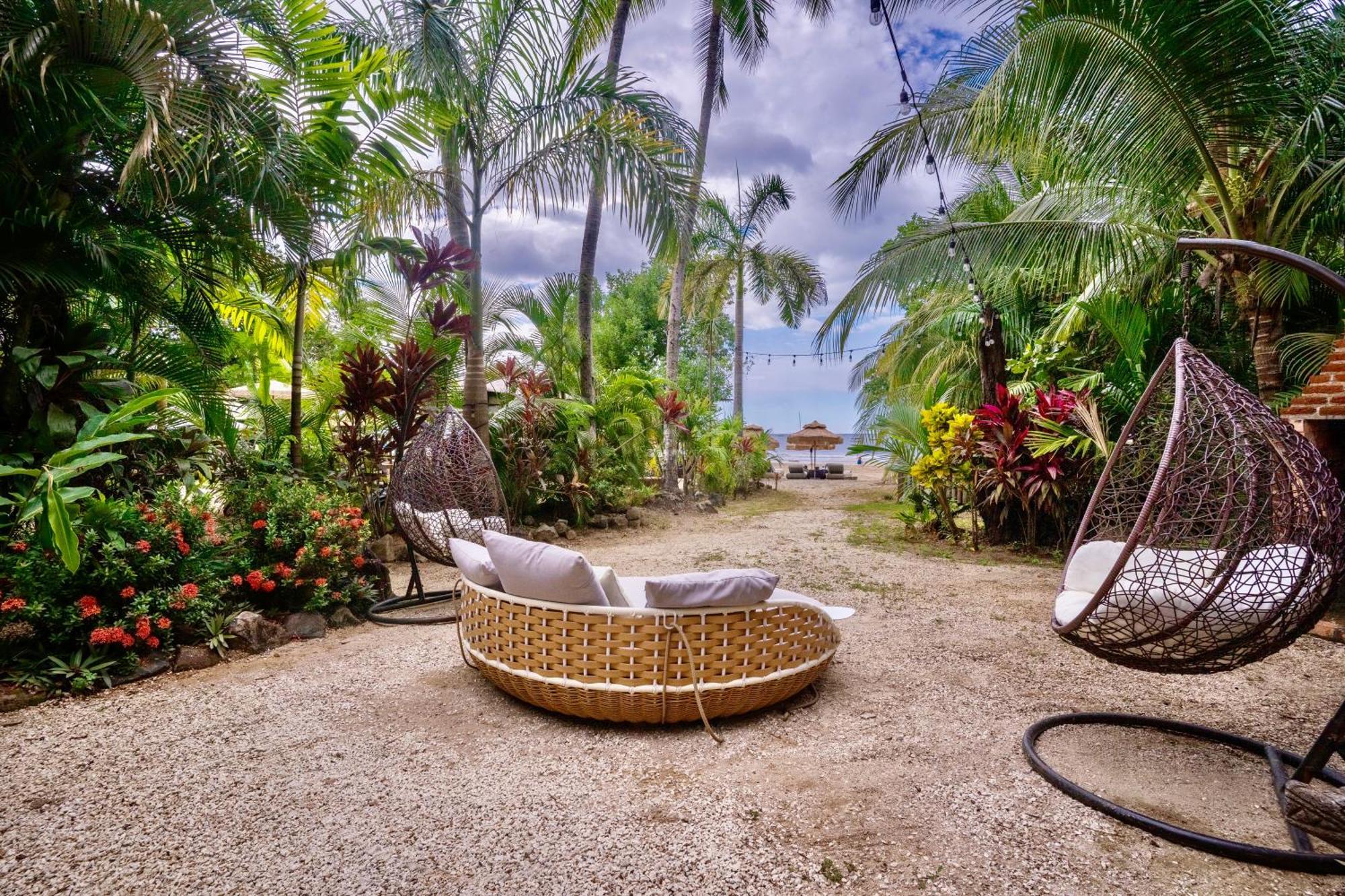 Ocho Artisan Bungalows (Adults Only) Tamarindo Luaran gambar